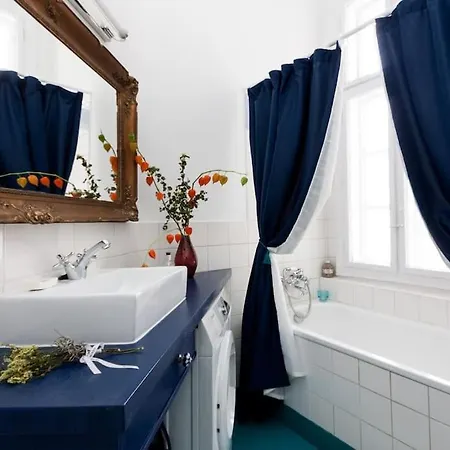 Stylish Flat For 5 In The Center Apartment Budapest
